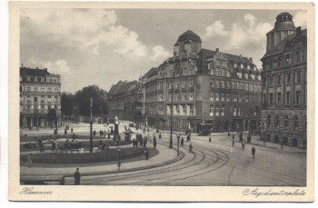 VERKAUFT !!!   AK Hannover Aegidientorplatz viele Menschen 1910