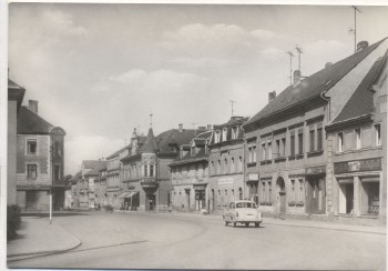AK Foto Naunhof Leipziger Straße mit Auto 1976