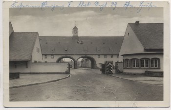 VERKAUFT !!!   AK Foto Frankfurt am Main Hausen Kaserne Eingang 1.Flak-Regt. Nr. 29 Feldpost 1941