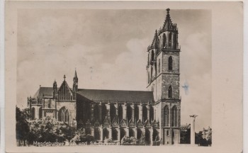AK Foto Magdeburg Magdeburger Dom und S.A. Denkmal 1935