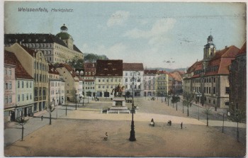 AK Weissenfels Marktplatz mit Denkmal und Schloss 1912