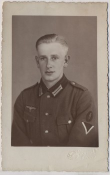 AK Foto Soldat Funker in Uniform Porträt Thisted 2. WK 1940