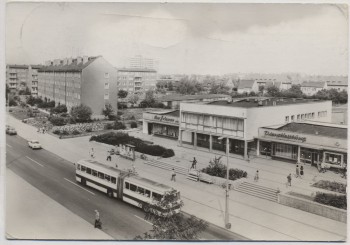 VERKAUFT !!!   AK Foto Merseburg West Gaststätte und Cafe Freundschaft Strassenbahn 1978