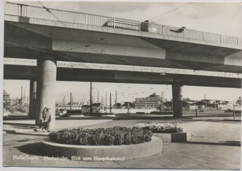 AK Foto Halle / Saale Hochstraße Blick zum Hauptbahnhof 1970