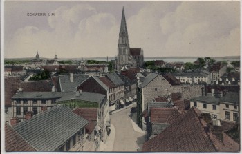 VERKAUFT !!!   AK Schwerin Ortsansicht mit Kirche und Strasse 1910