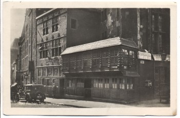 AK Aachen Der Postwagen am Rathaus mit Auto 1930