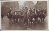 AK Foto Nürnberg Soldaten mit Helm zu Pferd Blasorchester 1935