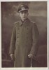 VERKAUFT !!!   AK Foto Offizier mit Schirmmütze Mantel Dolch Portrait Wehrmacht 1935