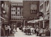 AK Foto Düsseldorf Schneider Wibbel Gasse viele Menschen 1970