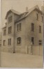 AK Foto Kaichen (Niddatal) Hausansicht mit Menschen 1912 RAR