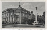 AK Saarlautern Gefallenendenkmal mit Landratsamt Saarlouis 1940