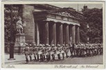 AK Berlin Die Wache zieht auf Am Ehrenmal 1940