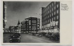 VERKAUFT !!!   AK Foto Hannover Bahnhofstraße mit Blick auf Europahaus bei Nacht mit Autos 1955